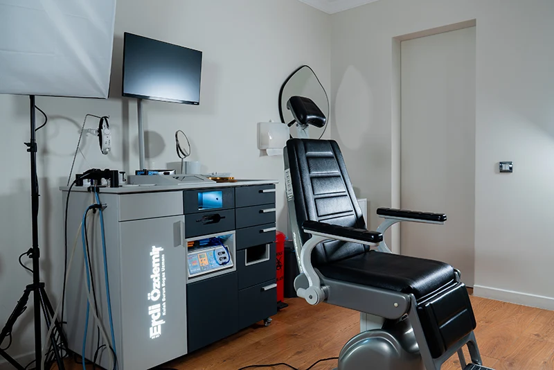 Erdi Ozdemir Clinic Photo